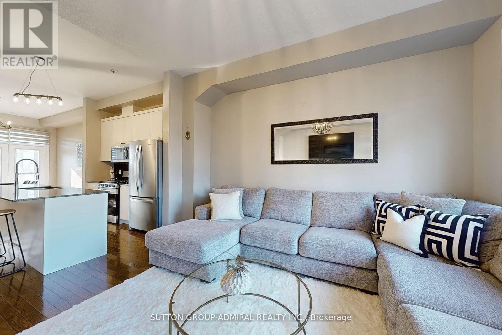 251 Thomas Cook Avenue Property Photo 7