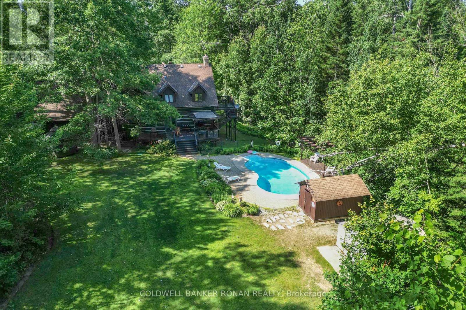 71 Forest Hill Drive Property Photo 1