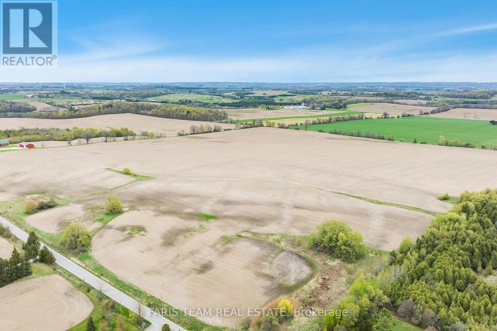 4977 Ninth Line Property Photo 2