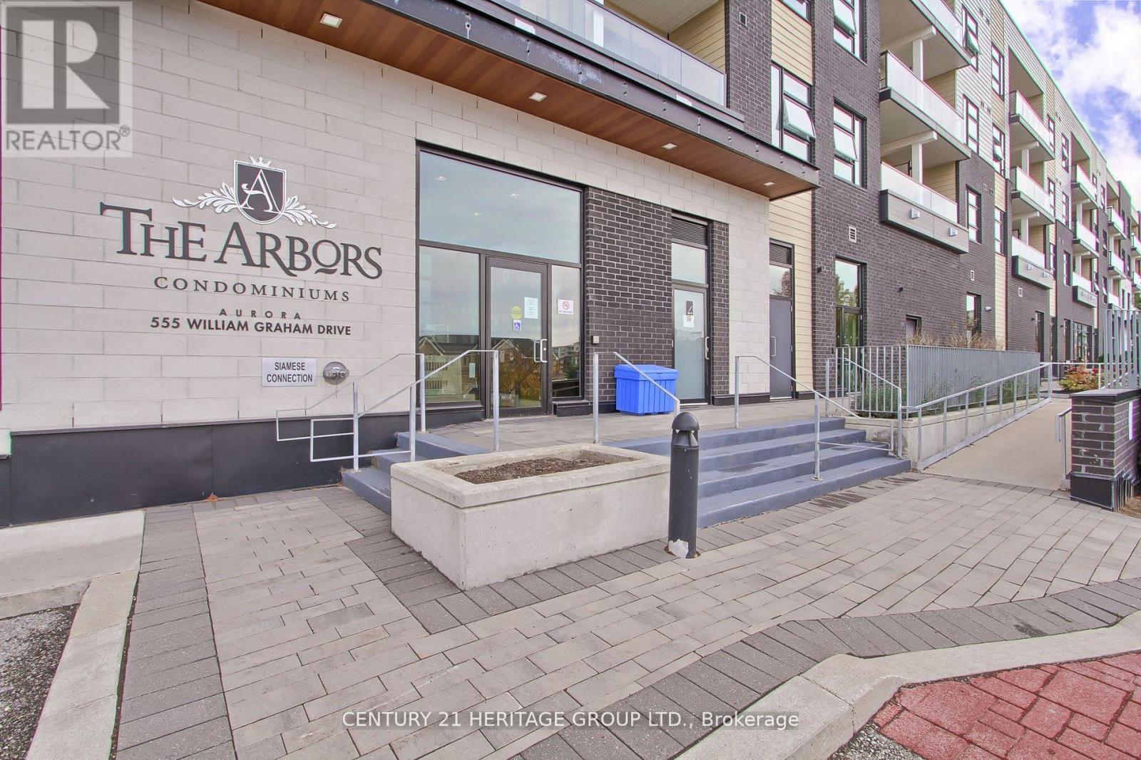 250 - 555 William Graham Drive Property Photo