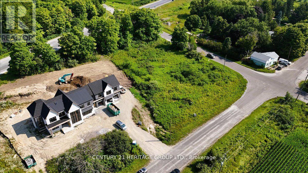 22 Lincolnville Lane Property Photo 19