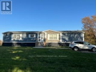 4136 8 Line Property Photo