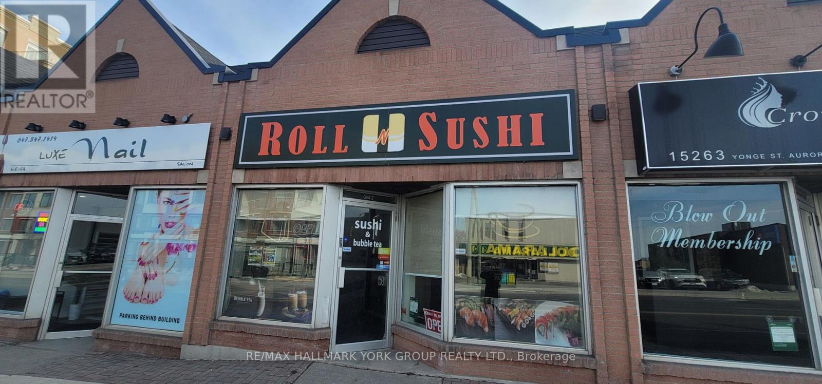 2 - 15263 YONGE STREET Property Photo 1