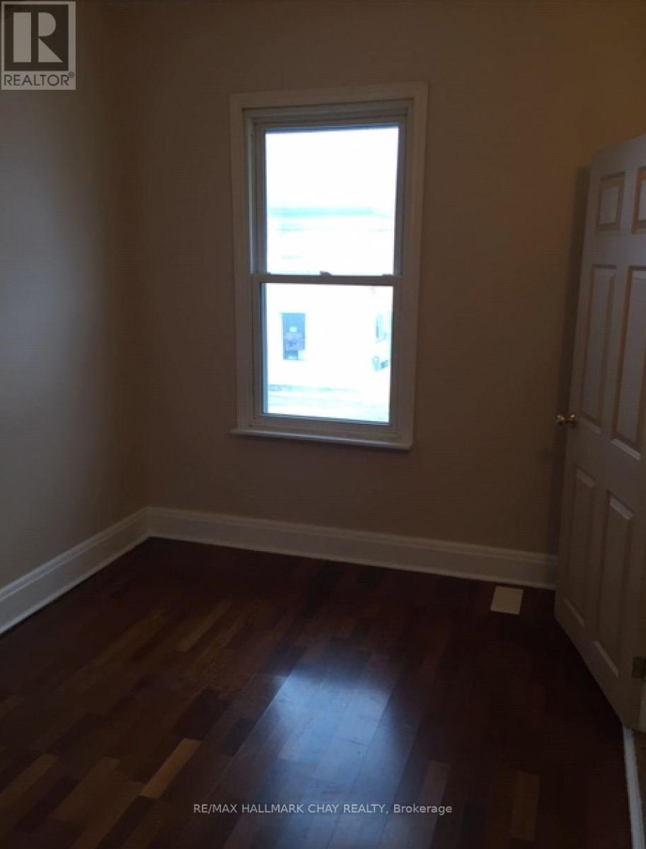 236 Barrie Street Property Photo 9