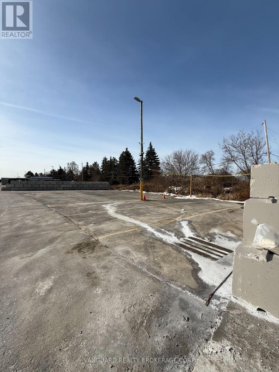 3230 King-vaughan Road Property Photo 5