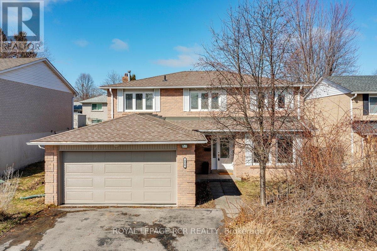 256 Manchester Drive Property Photo 1