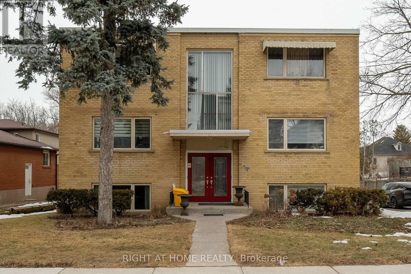 285 Richmond Street Property Photo 1