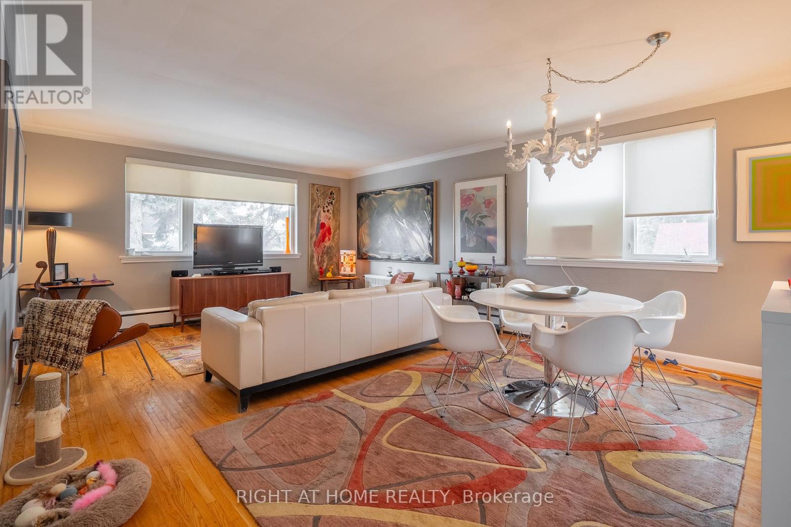 285 Richmond Street Property Photo 5