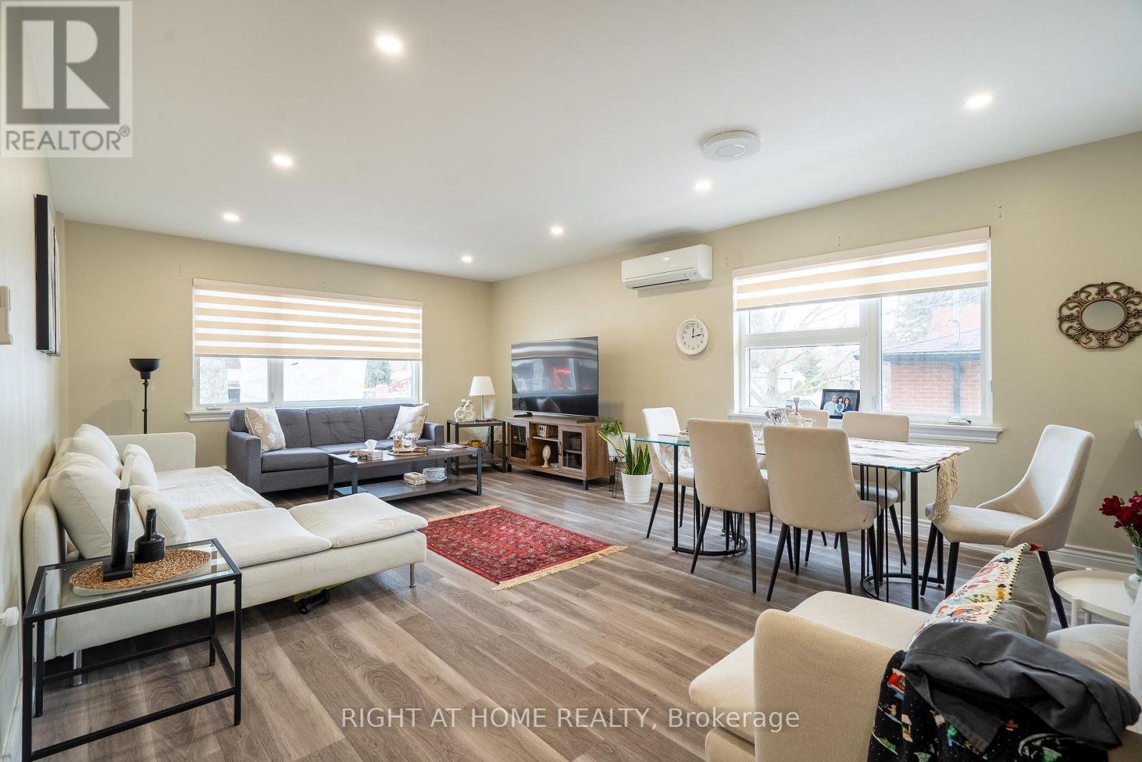 285 Richmond Street Property Photo 10