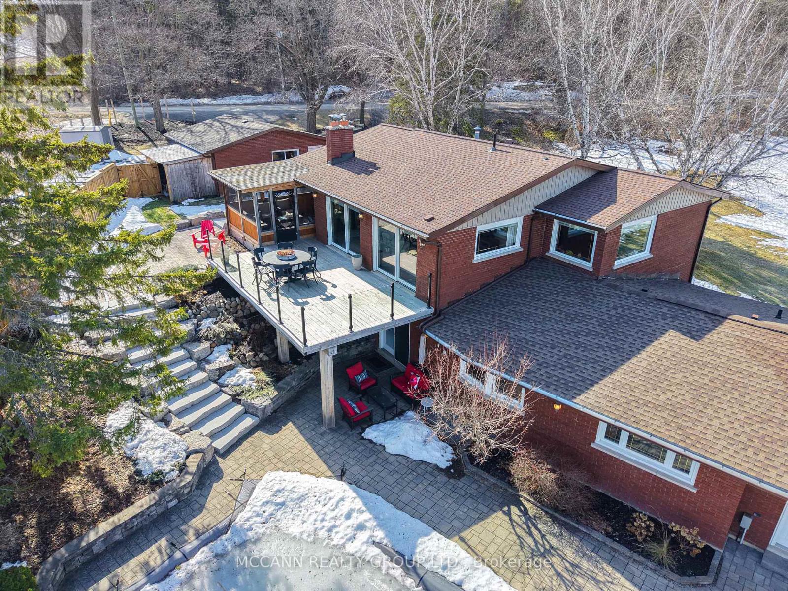 10755 Sideroad 17 Road Property Photo
