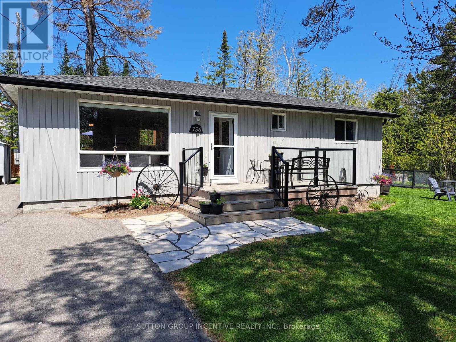 756 ROBERTS ROAD Property Image