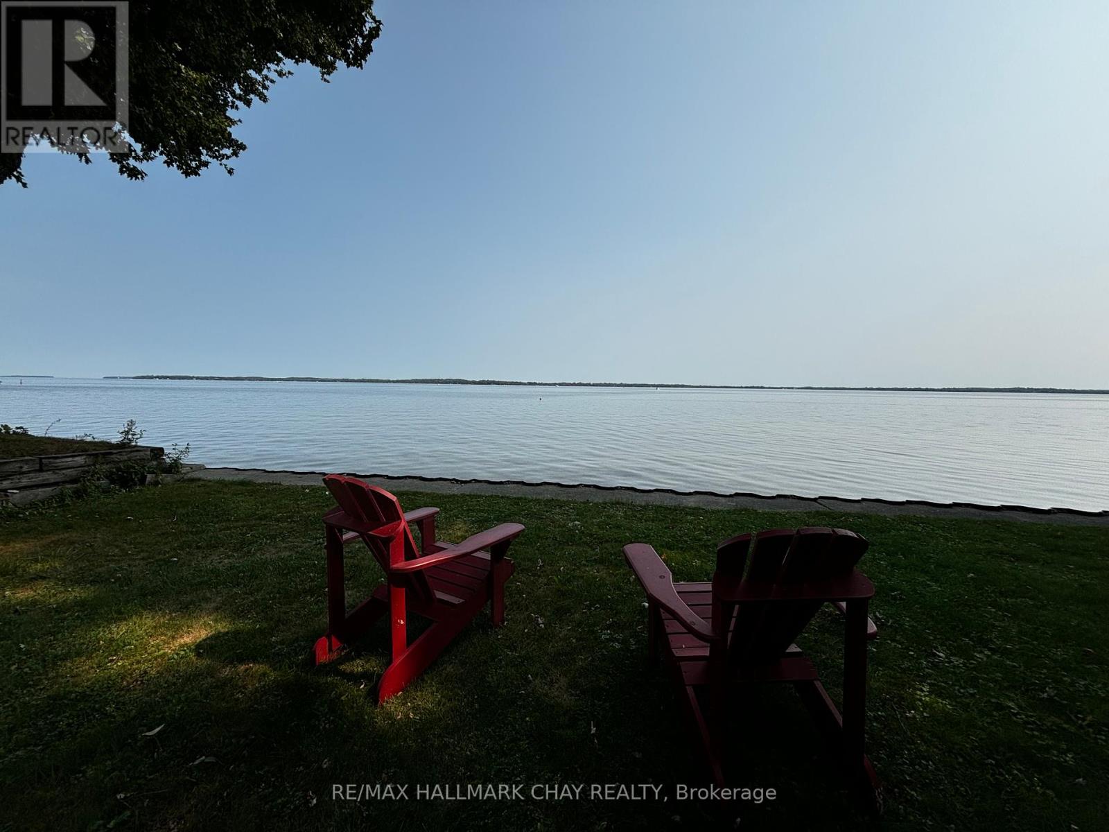 297 Beach Road Property Photo 6