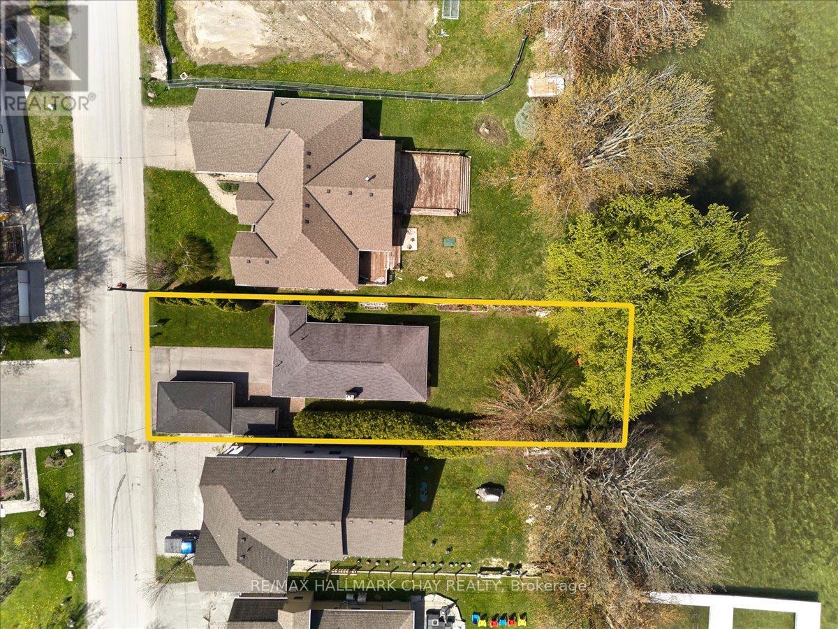 297 Beach Road Property Photo 18
