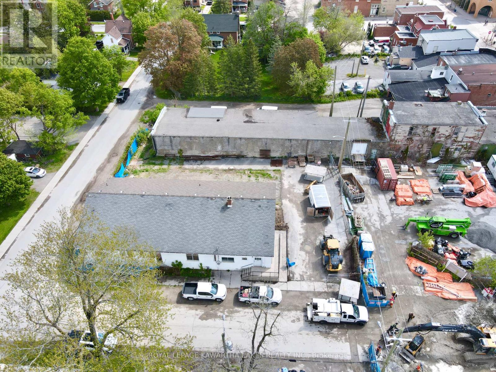21 Ann Street N Property Photo 5