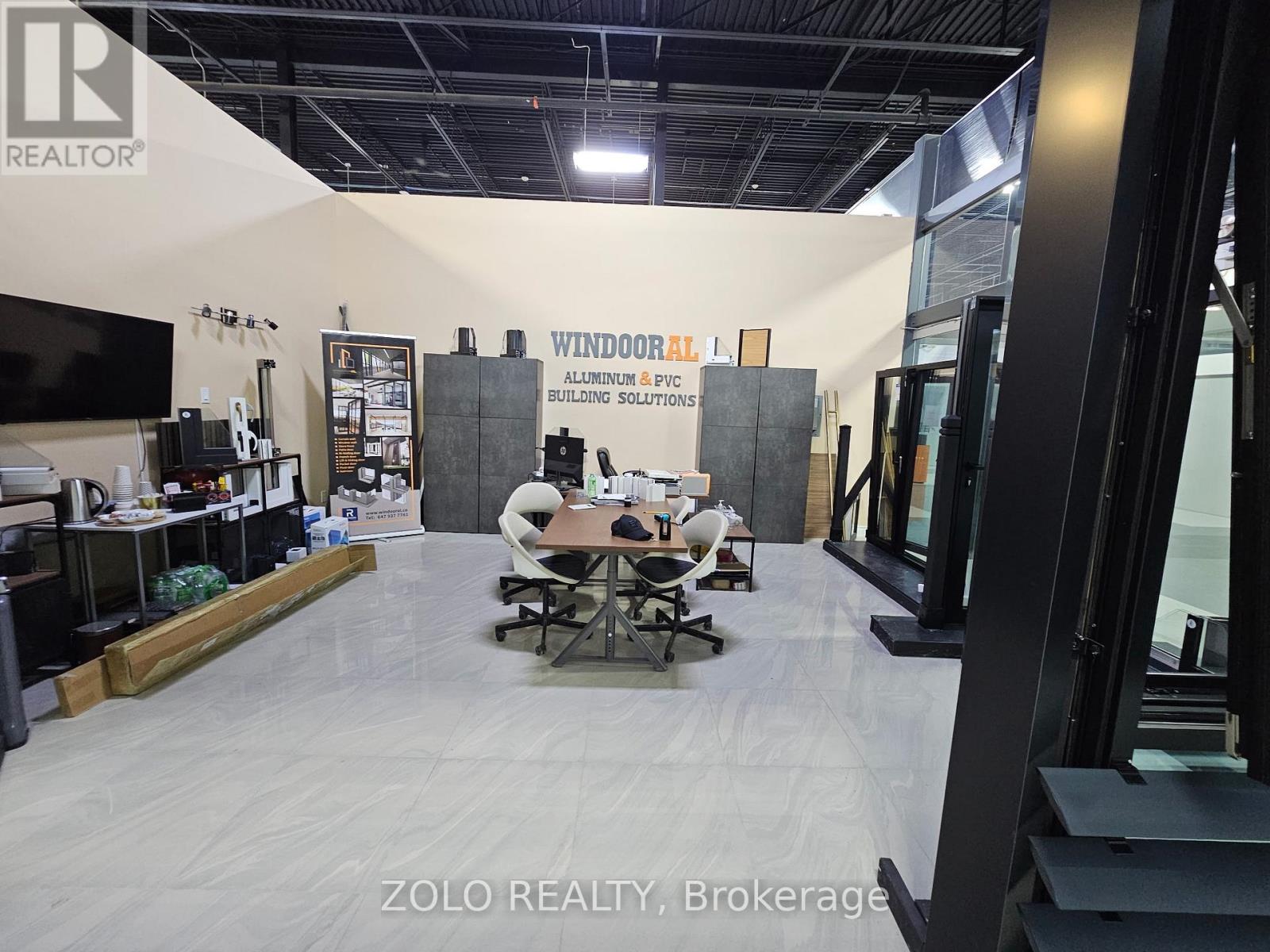 327 - 7250 Keele Street Property Photo 3