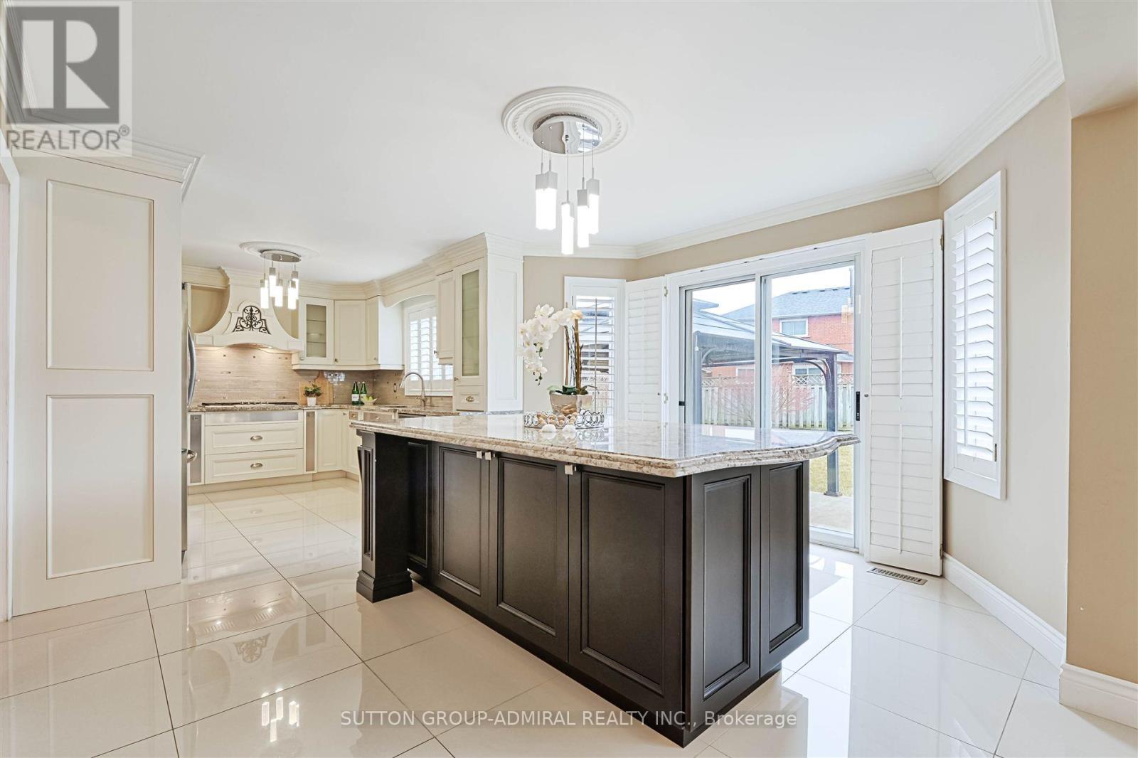 108 Camomile Street Property Photo 14