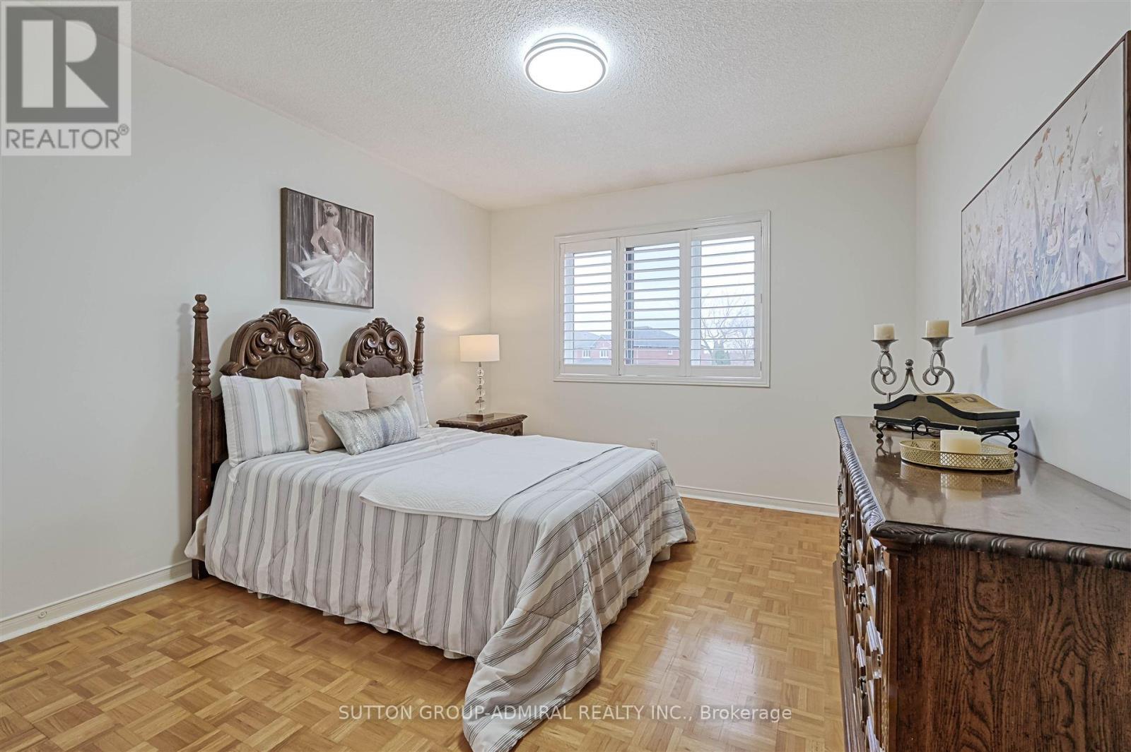 108 Camomile Street Property Photo 24