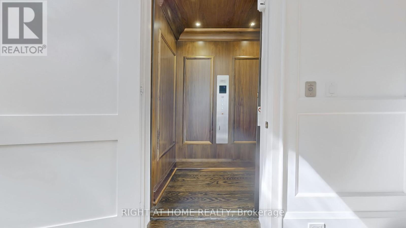 82 Sandbanks Drive Property Photo 19