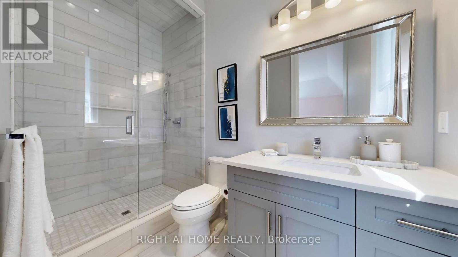 82 Sandbanks Drive Property Photo 34