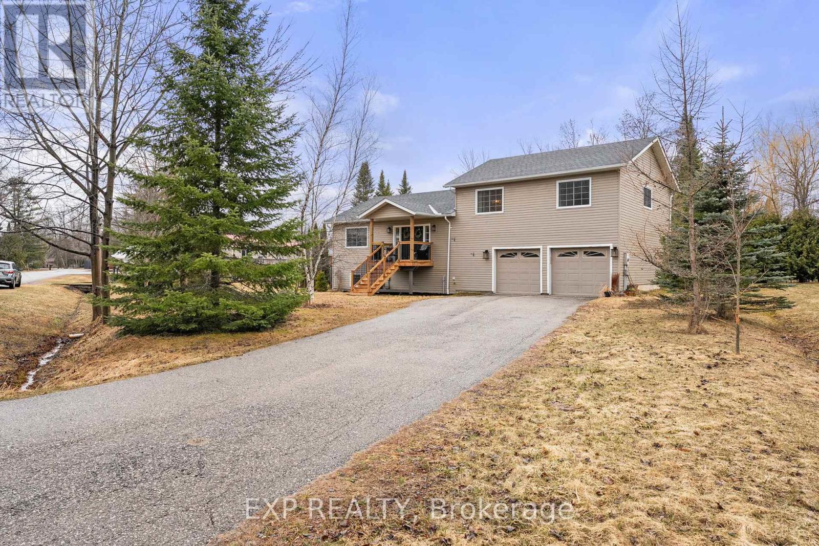 90 Pinecrest Road Property Photo 1