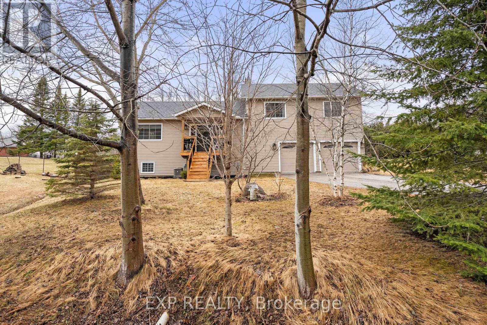 90 Pinecrest Road Property Photo 2