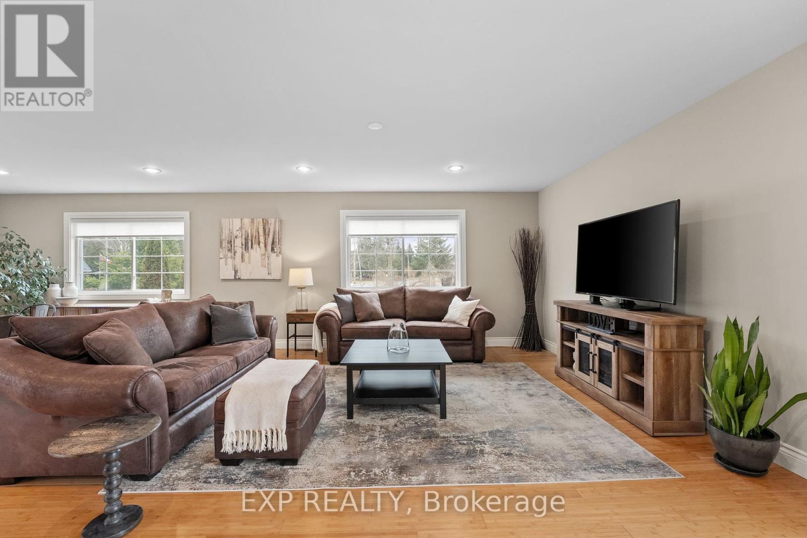 90 Pinecrest Road Property Photo 8