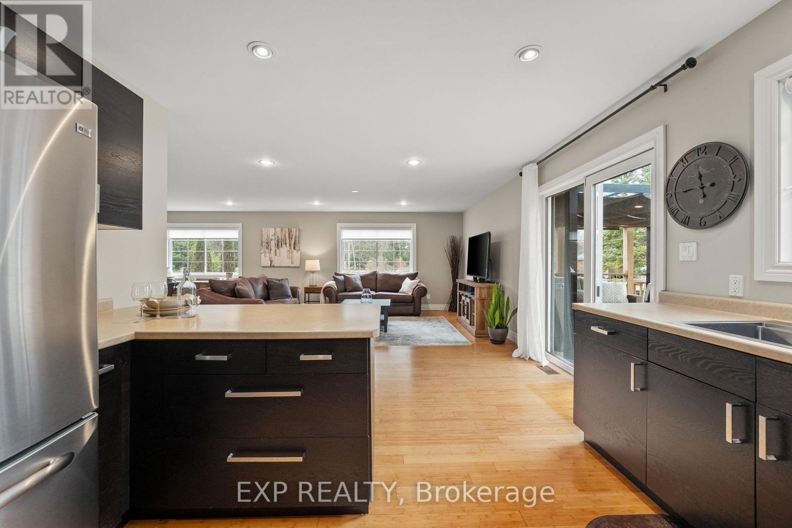 90 Pinecrest Road Property Photo 15