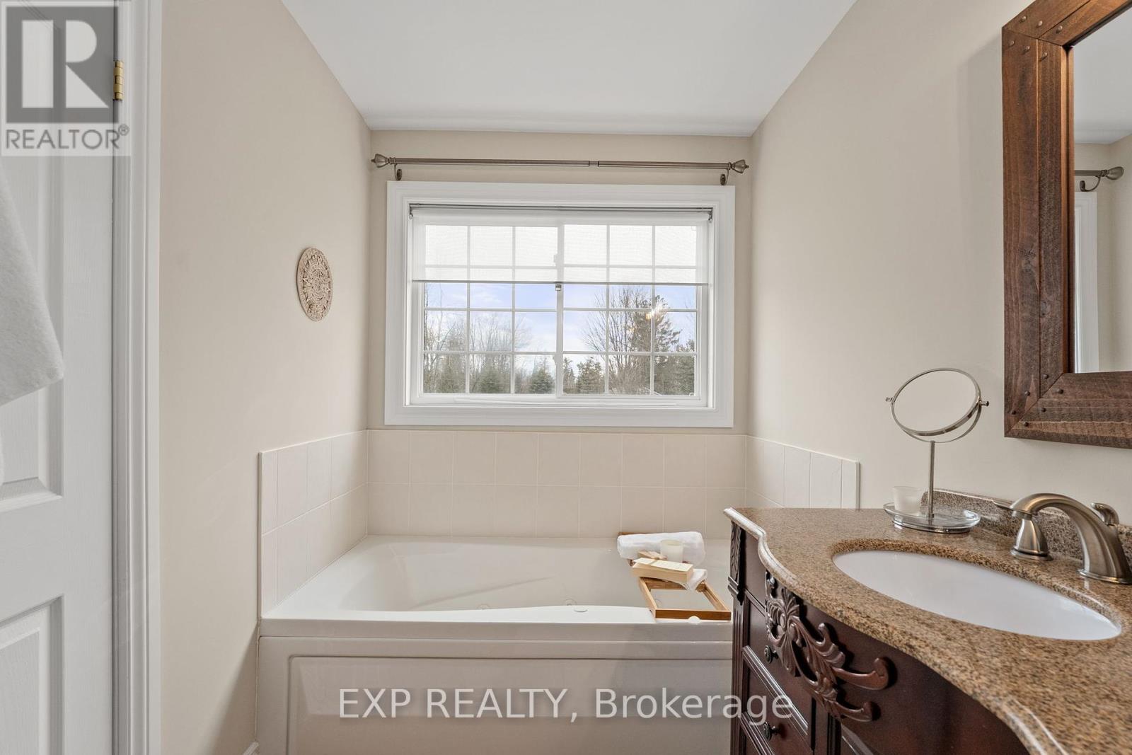 90 Pinecrest Road Property Photo 25