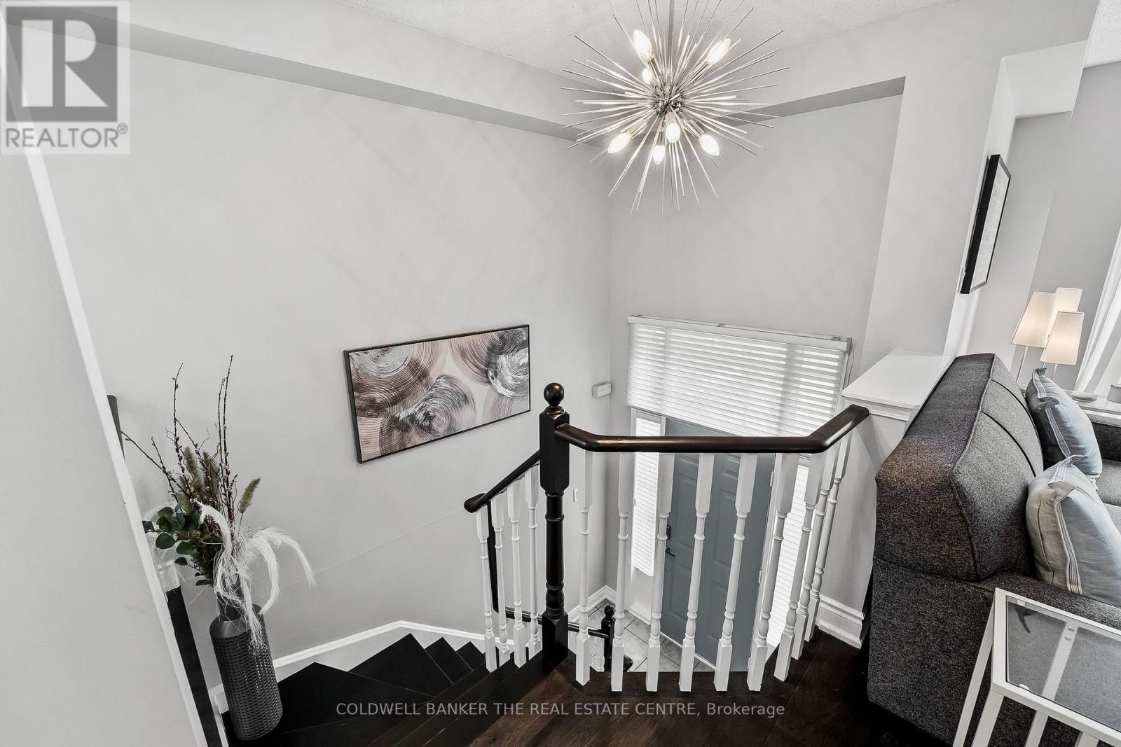 57 - 91 Mosaics Avenue Property Photo 3