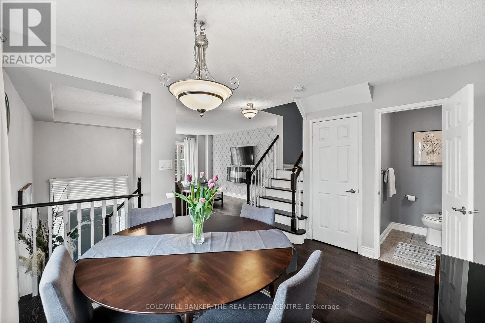 57 - 91 Mosaics Avenue Property Photo 7