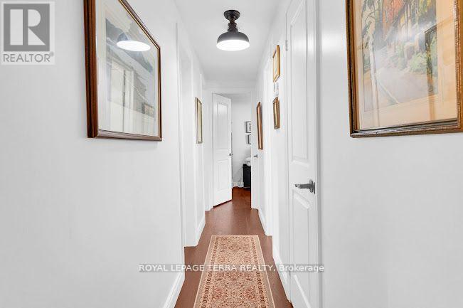10 South Boulevard Property Photo 16