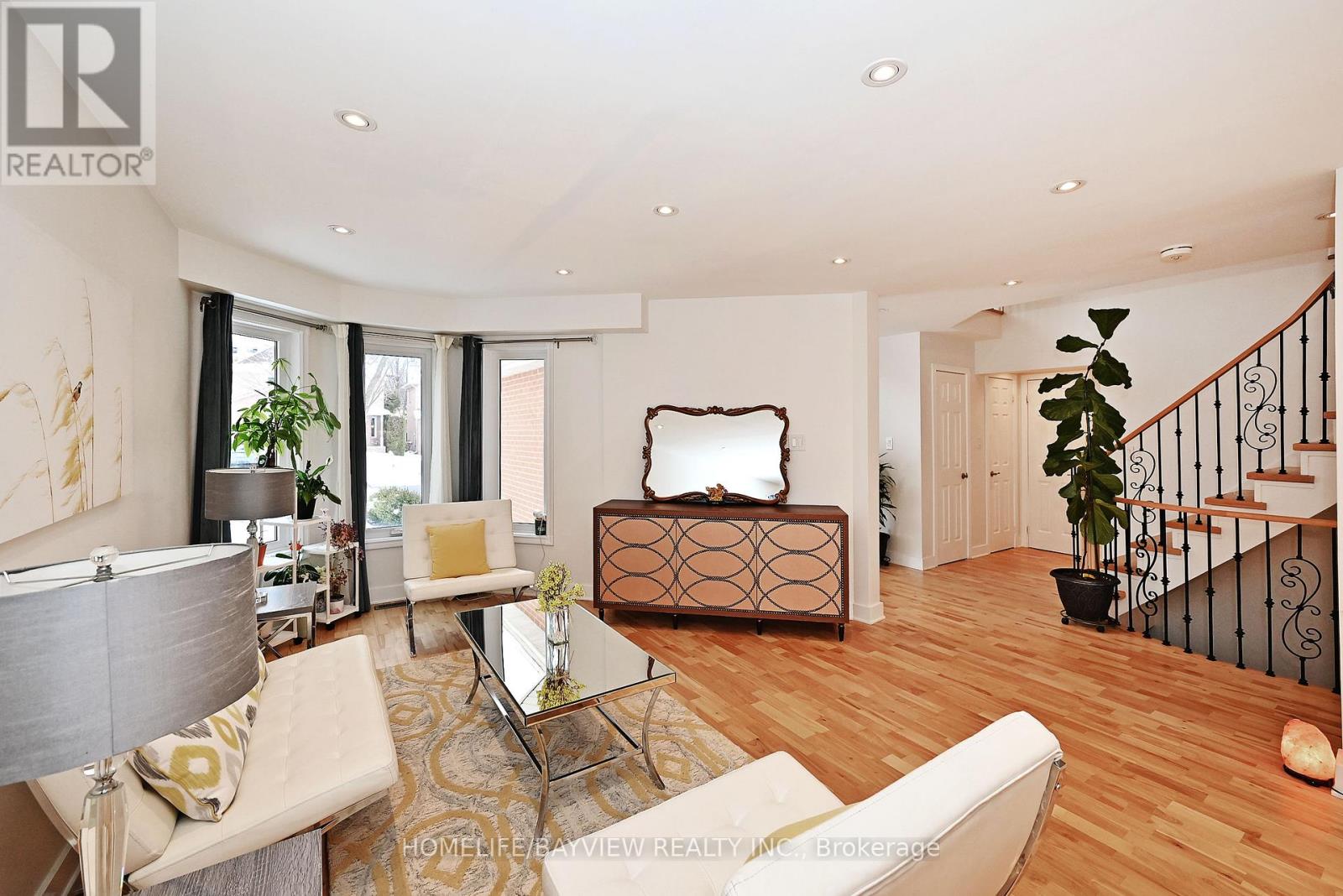 26 Sandfield Drive Property Photo 8