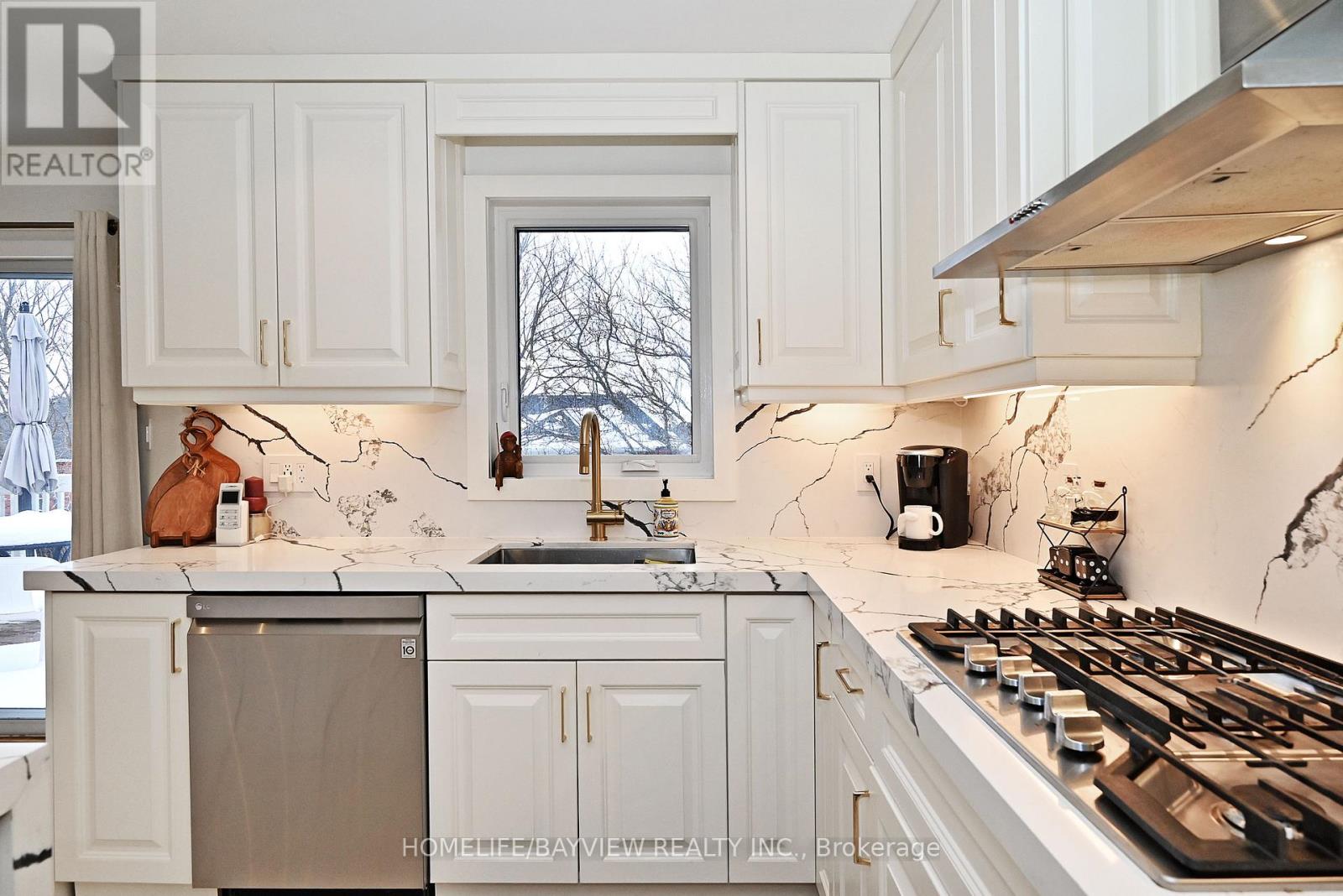 26 Sandfield Drive Property Photo 12