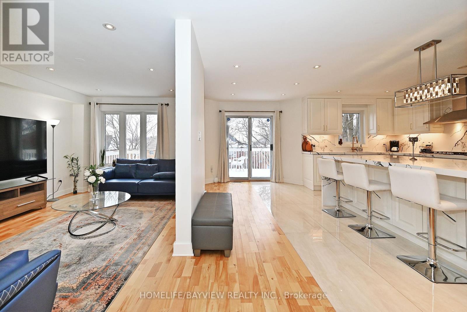 26 Sandfield Drive Property Photo 13