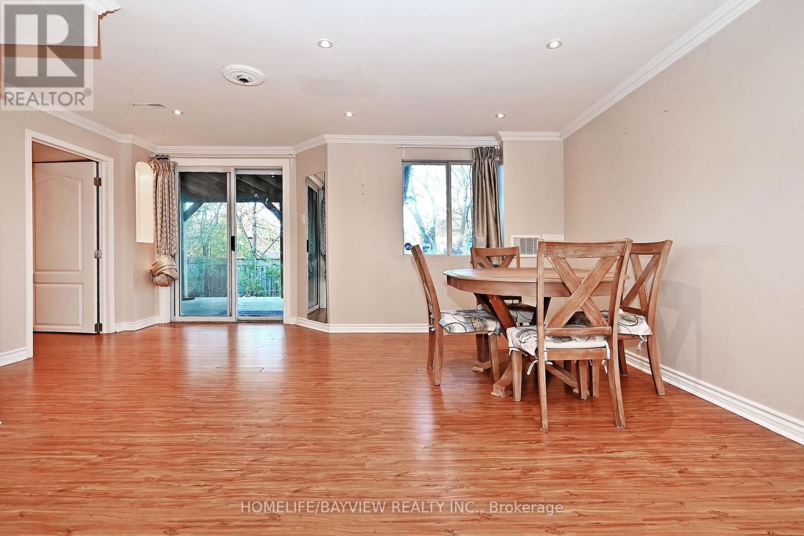 26 Sandfield Drive Property Photo 35