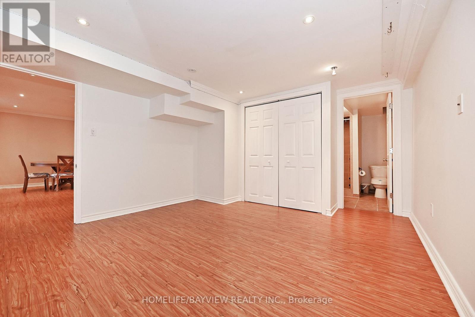 26 Sandfield Drive Property Photo 38