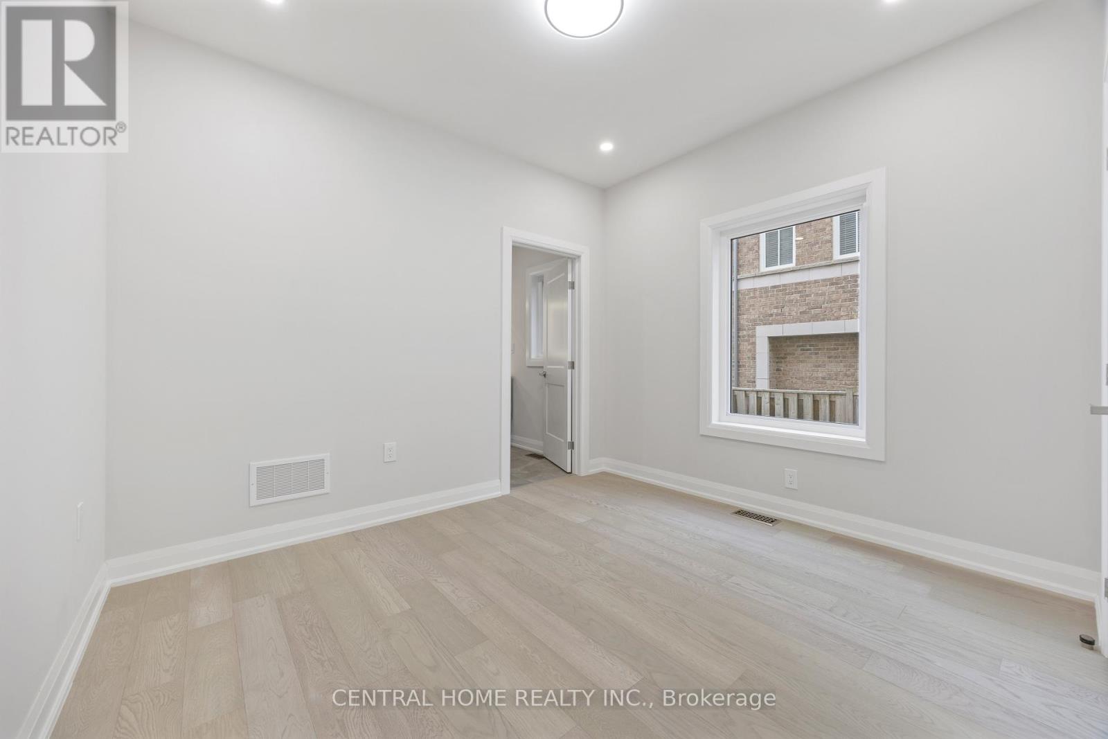 2946 Elgin Mills Road E Property Photo 5