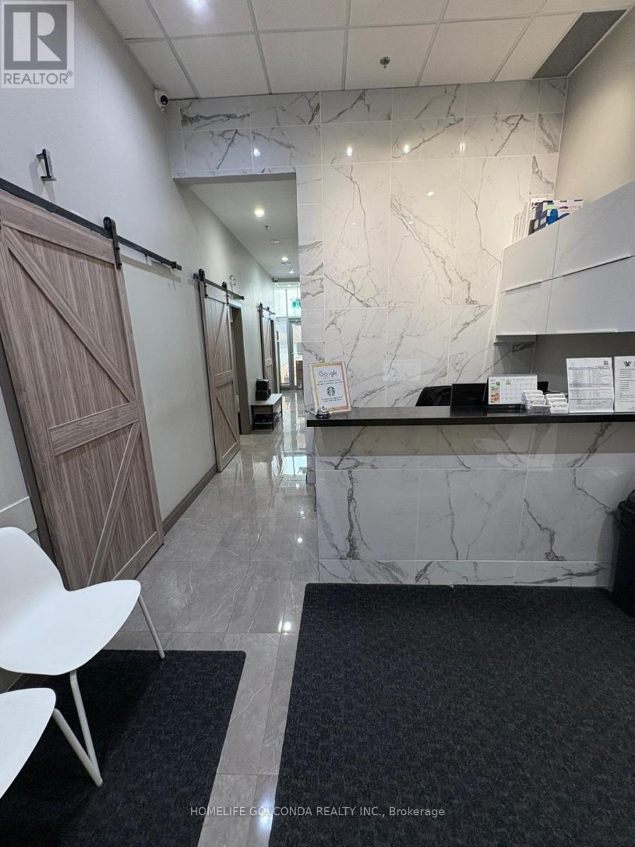 116 - 7163 Yonge Street Property Photo 2