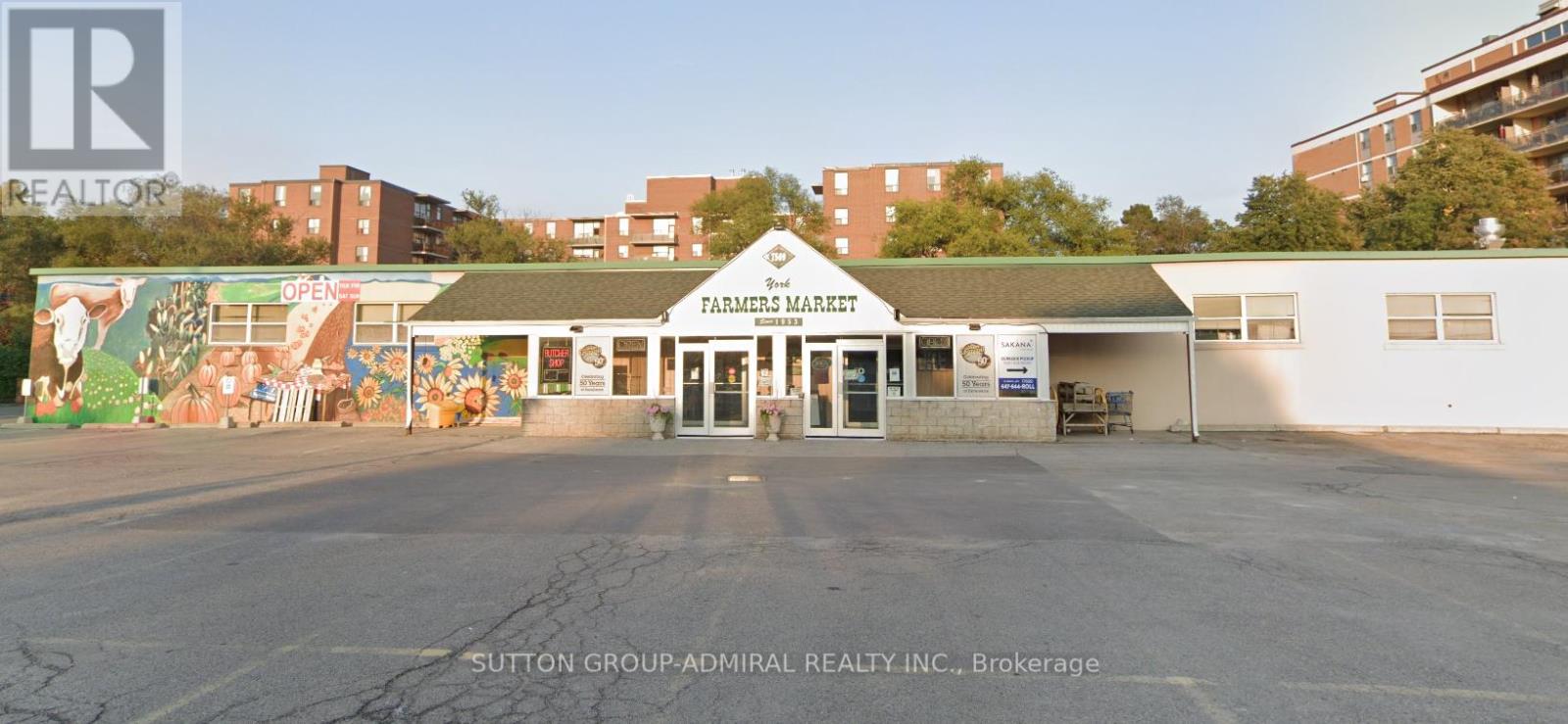 7509 YONGE STREET Property Photo 1