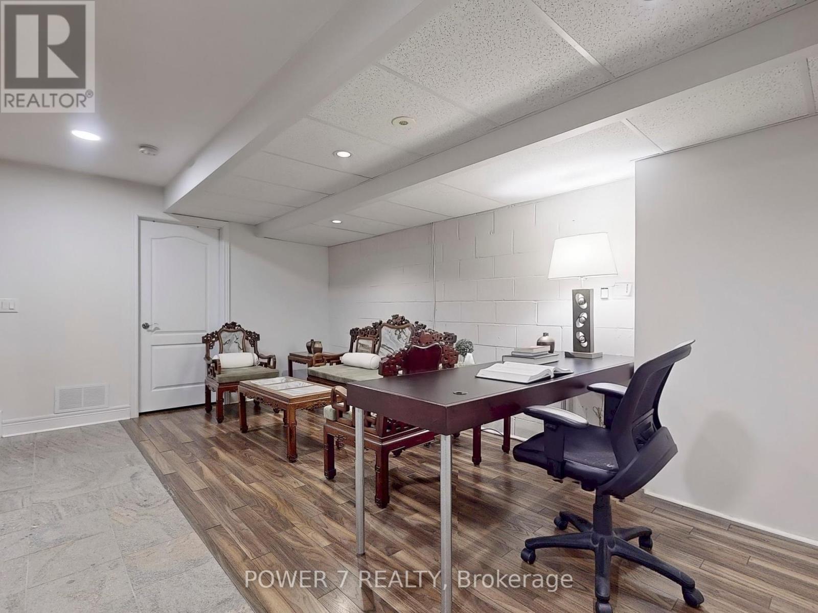 26 Suncrest Boulevard Property Photo 40