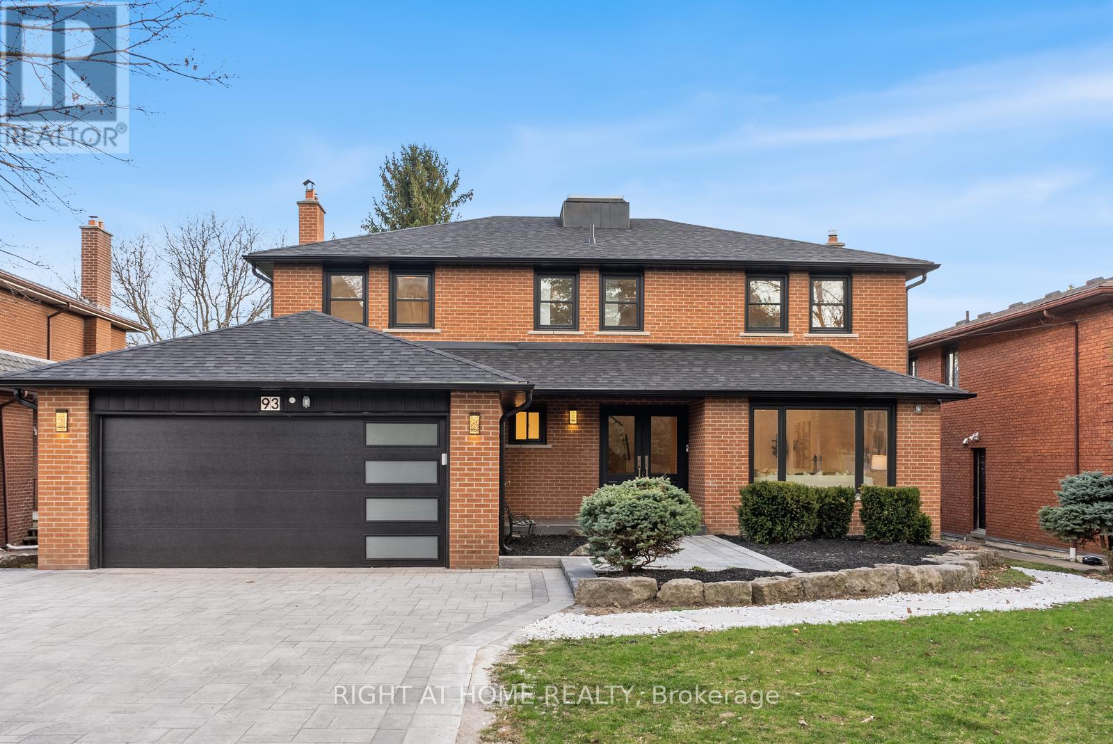 93 Pemberton Road Property Photo 1