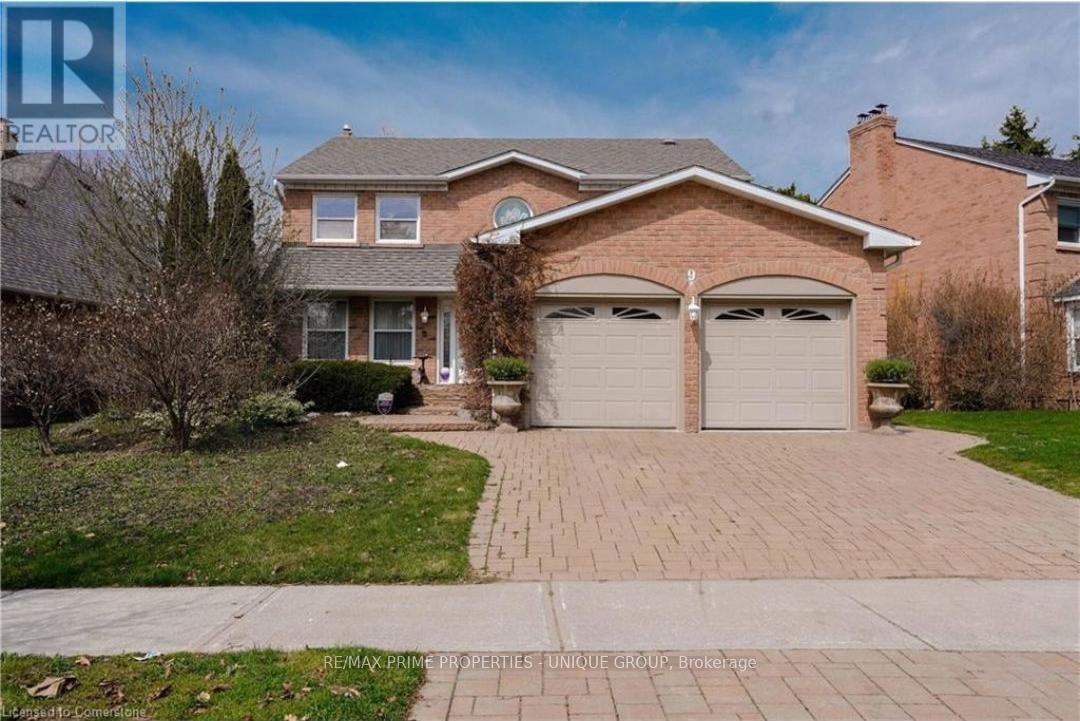 9 Longwater Chase Property Photo 1