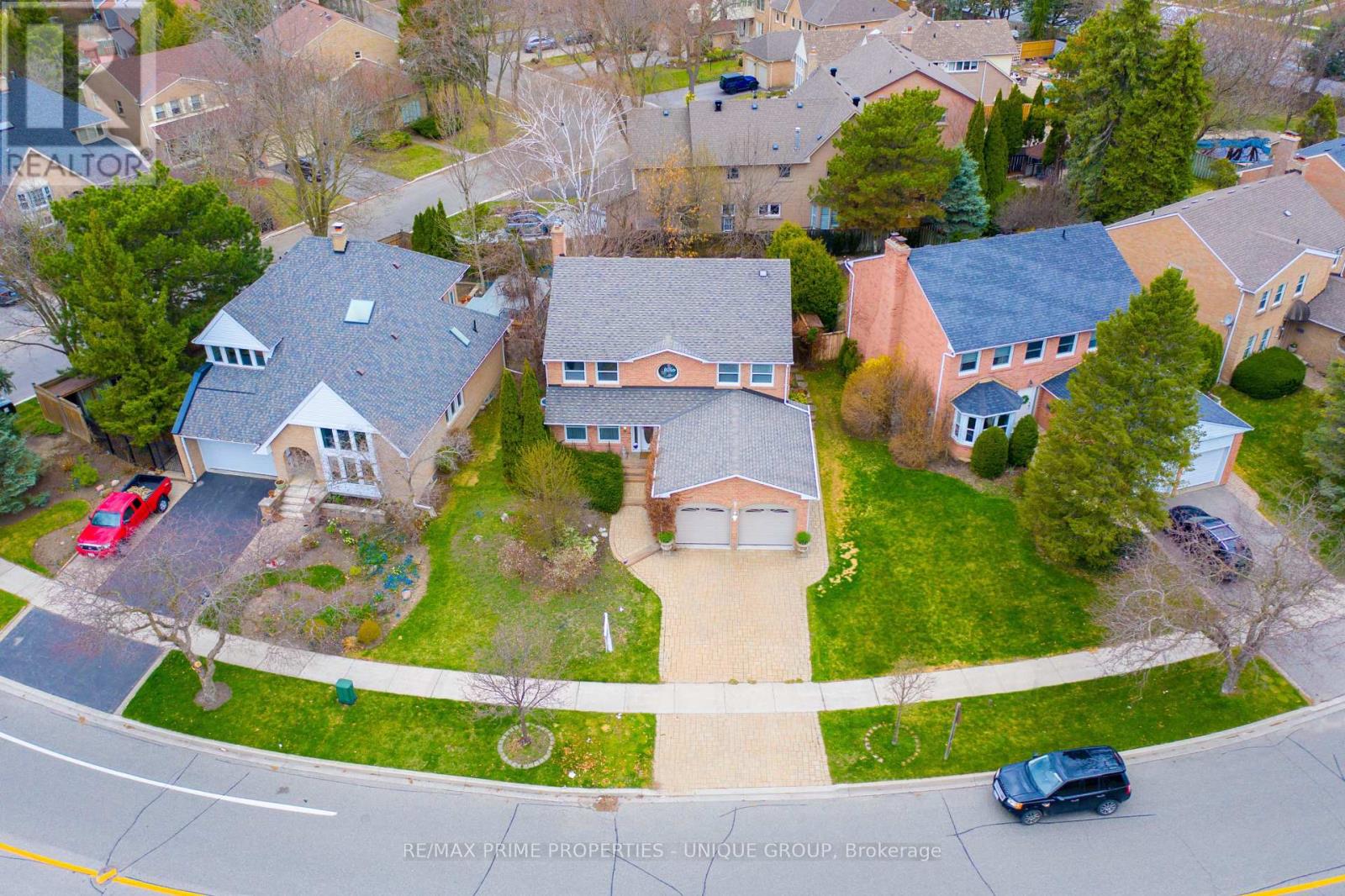 9 Longwater Chase Property Photo 29