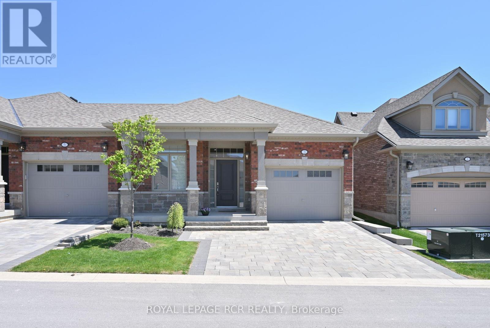 3 Assunta Garden Property Photo 1