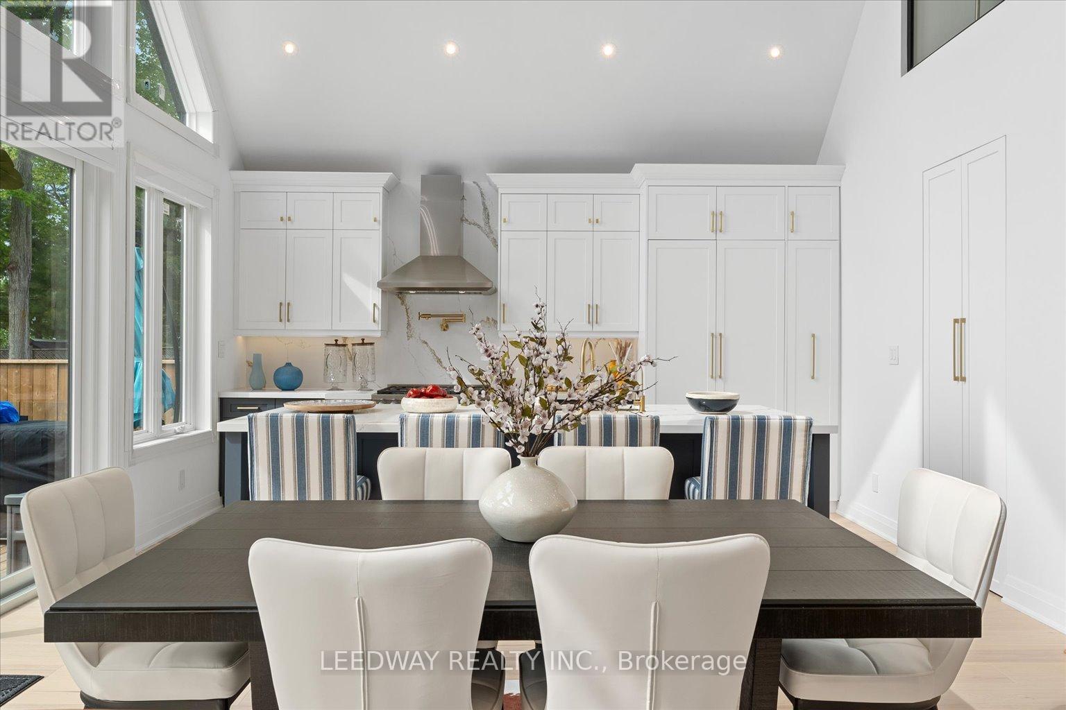 24410 Thorah Park Boulevard Property Photo 18