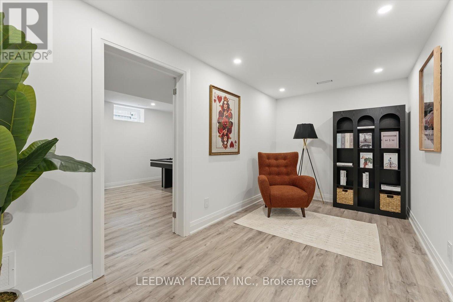 24410 Thorah Park Boulevard Property Photo 31