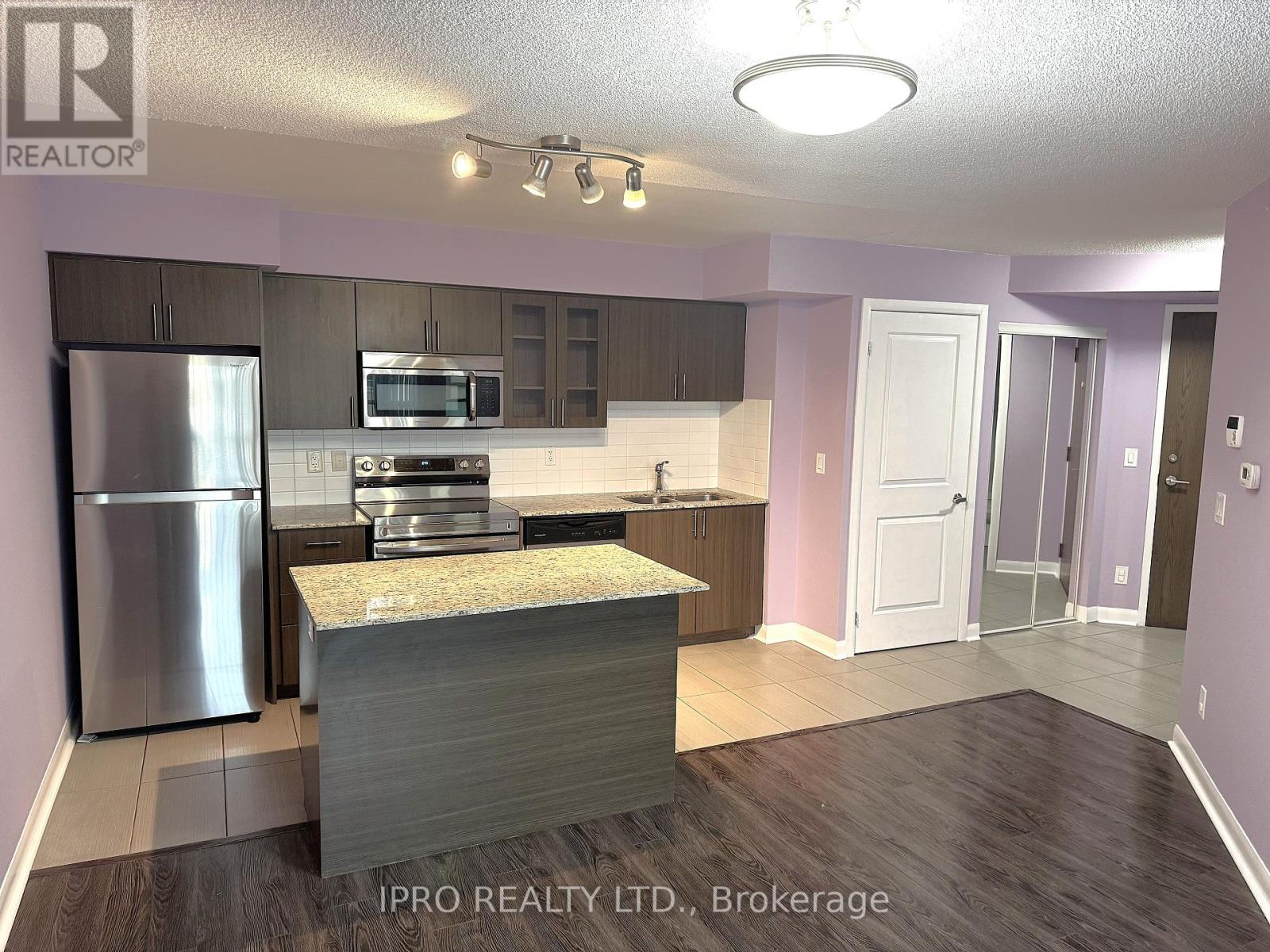 803 - 75 Norman Bethune Avenue Property Photo 1