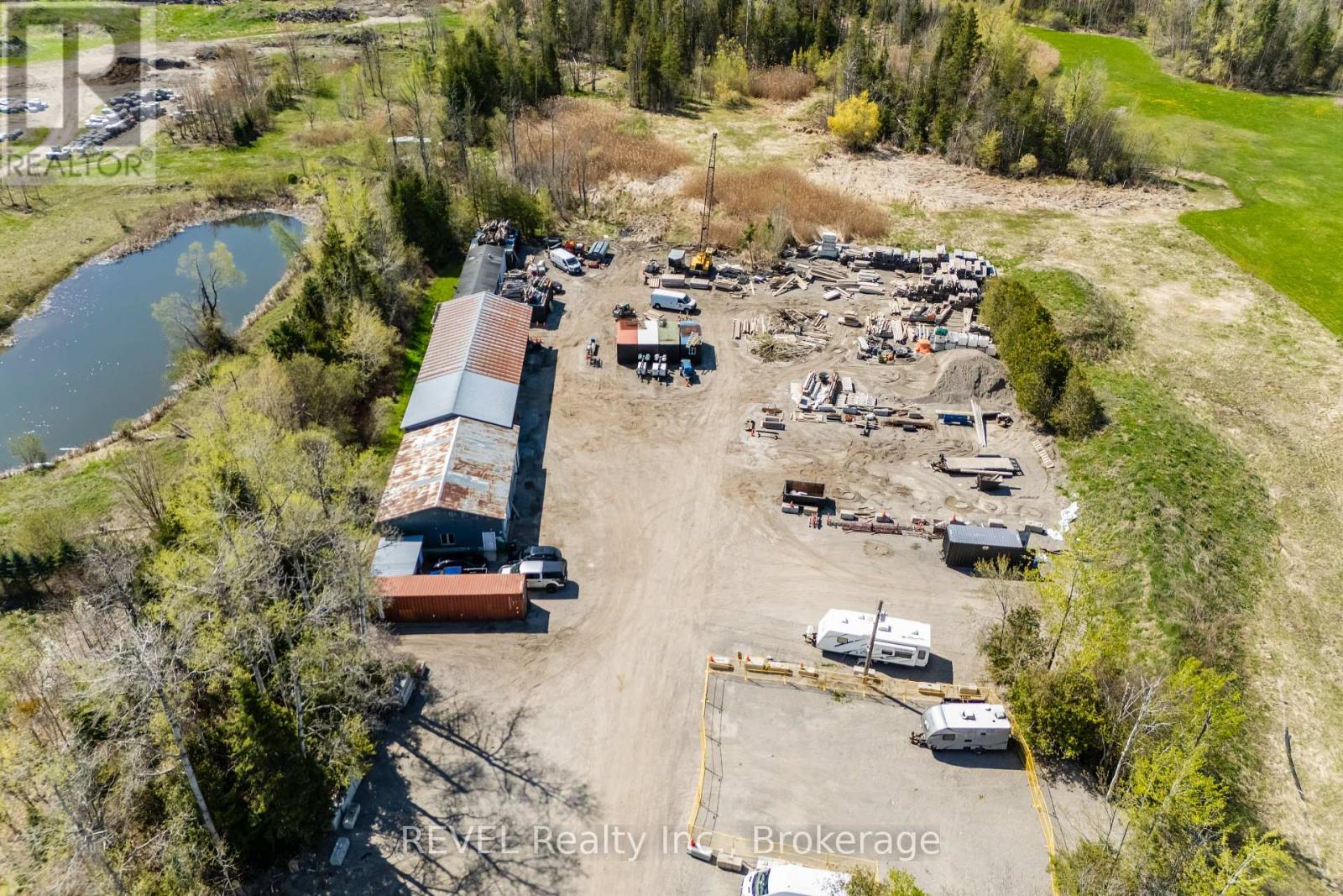 2513 Innisfil Beach Road Property Photo 11