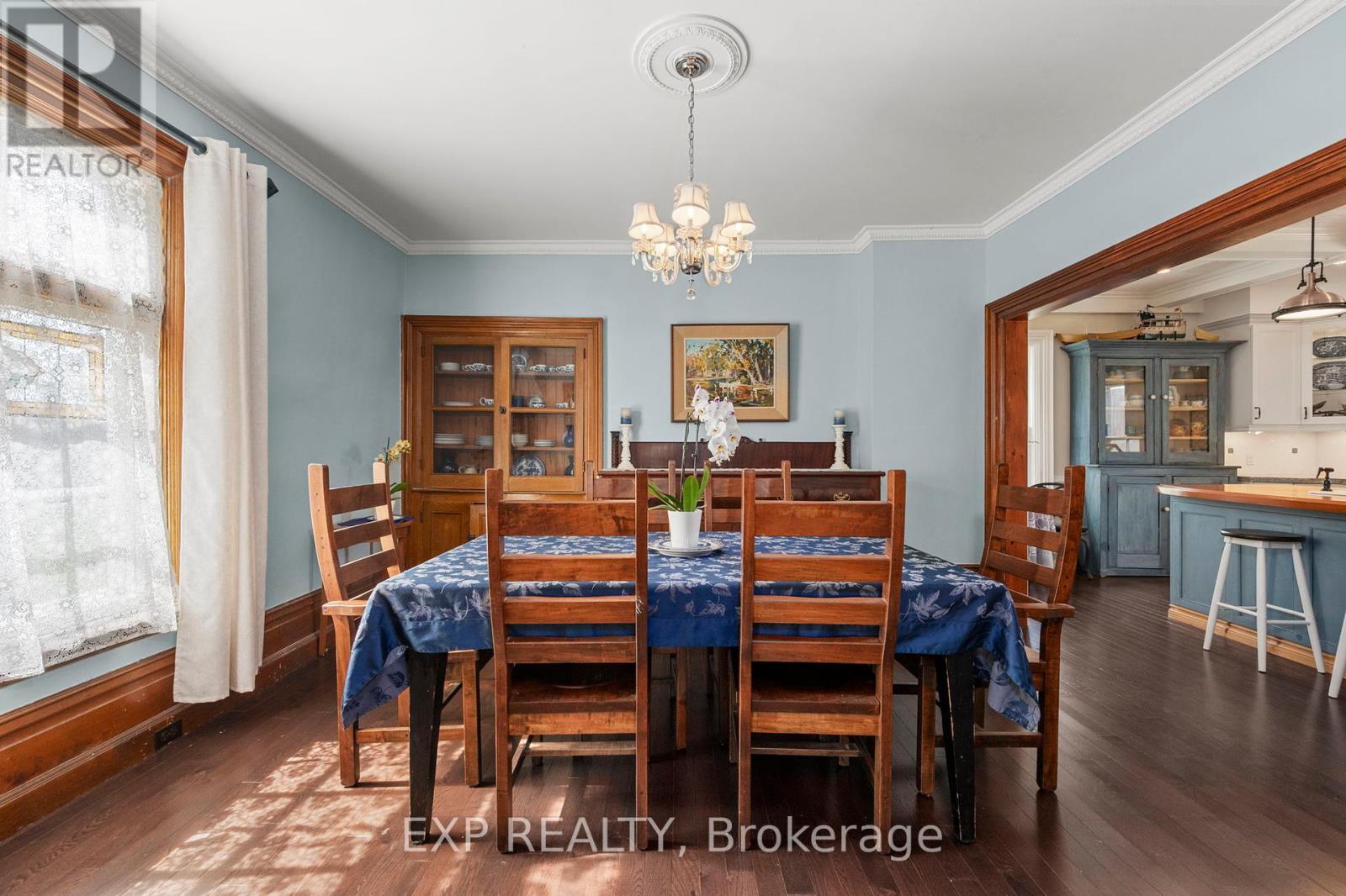 145 High Street Property Photo 11