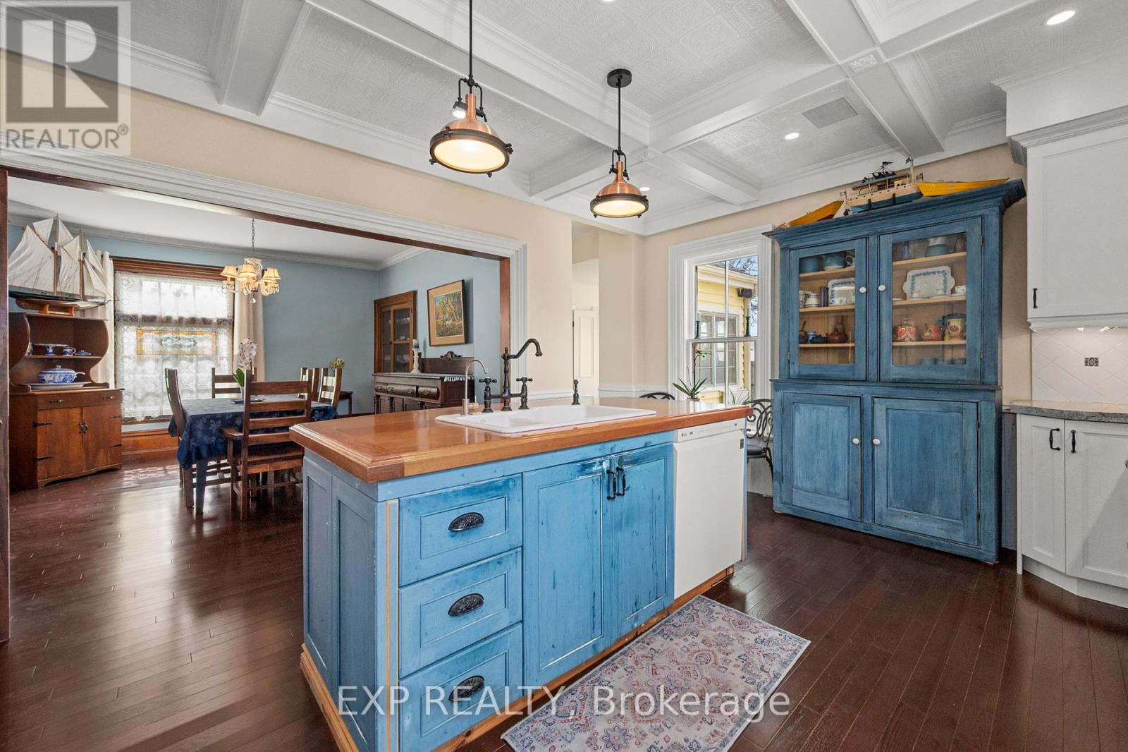 145 High Street Property Photo 13